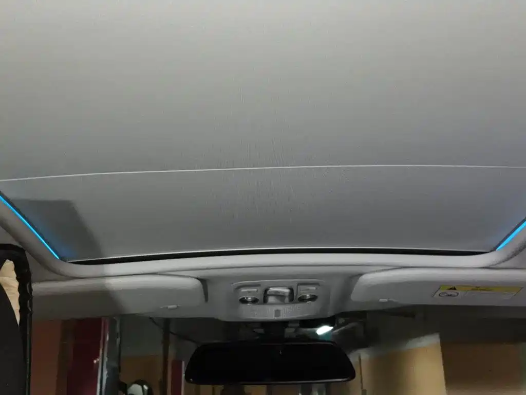 Peugeot 2008 — миниатюра 14