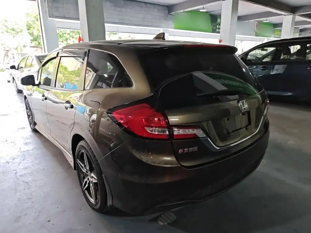 Honda Jade — миниатюра 5