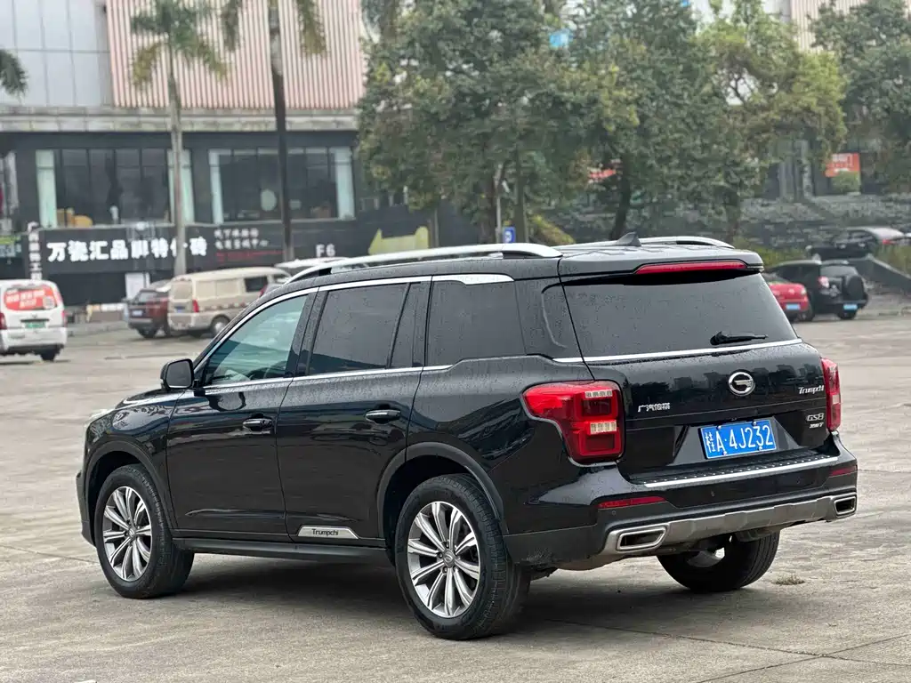 GAC TRUMPCHI GS8