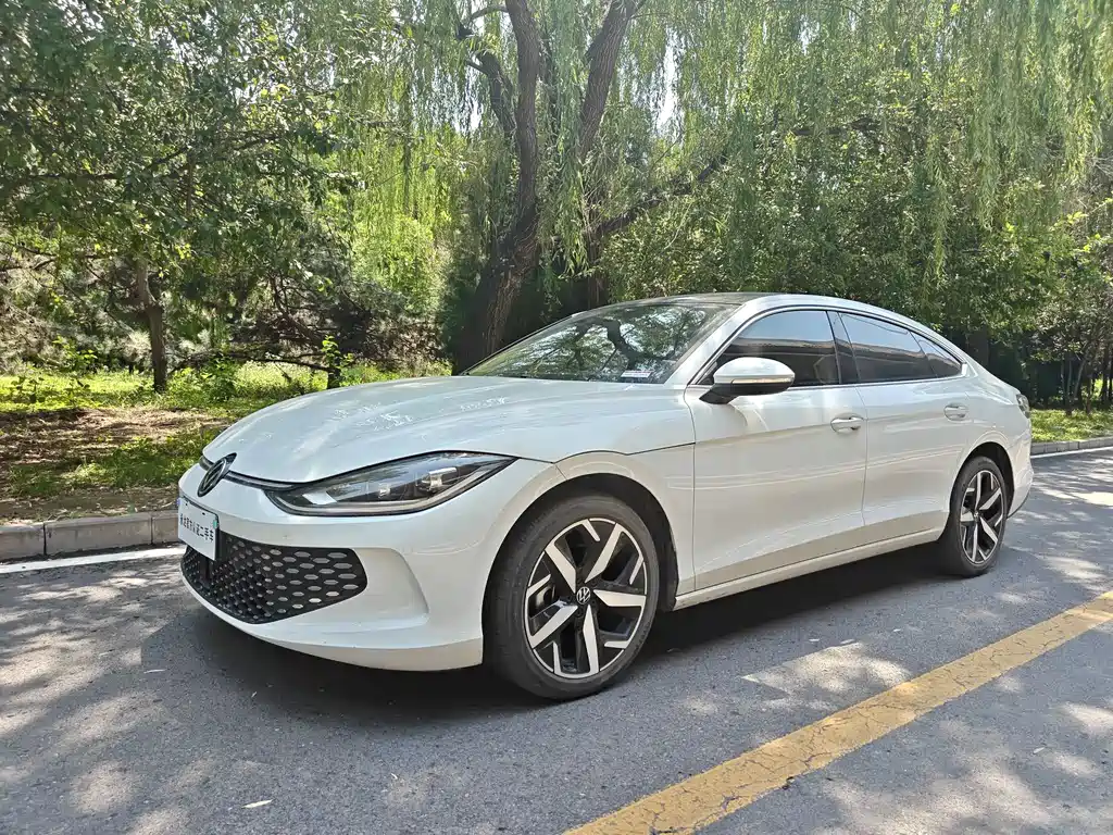 Volkswagen Lamando 2025 Lamando L 280TSI DSG Cool Hot Edition