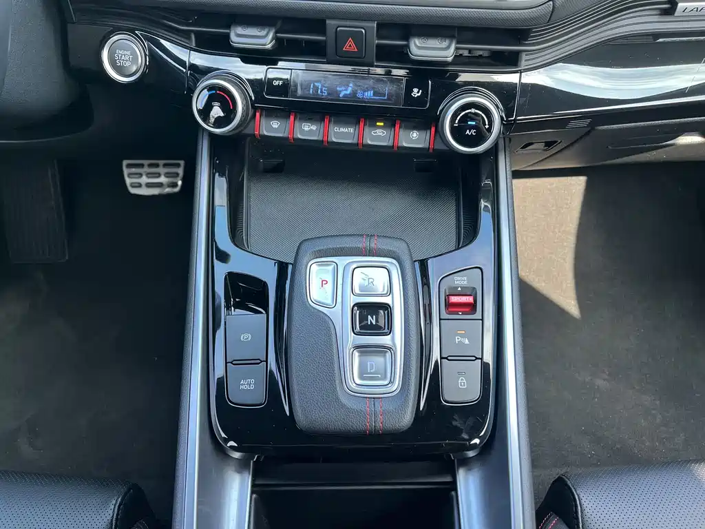 Hyundai Fista — миниатюра 16