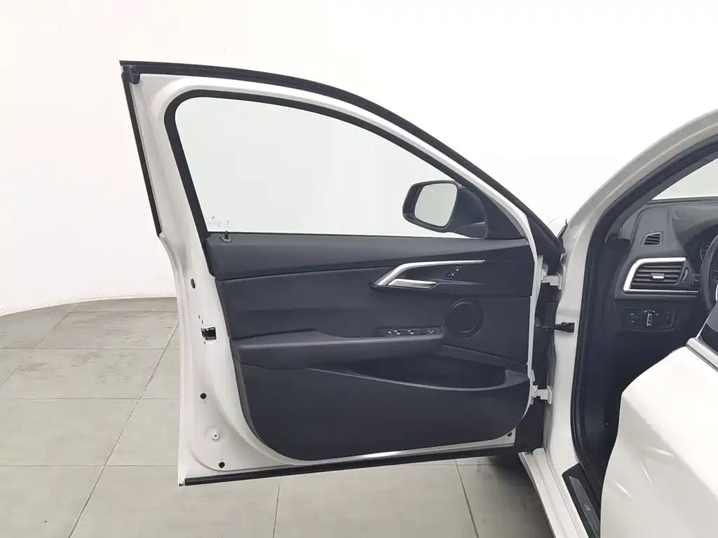BMW 1 Series — миниатюра 8
