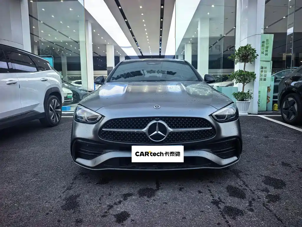 Mercedes-Benz C-Class — миниатюра 2
