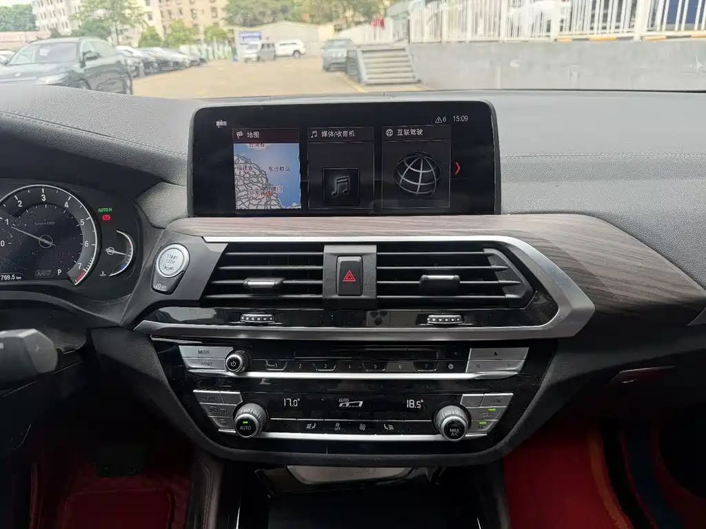 BMW X4 — миниатюра 18