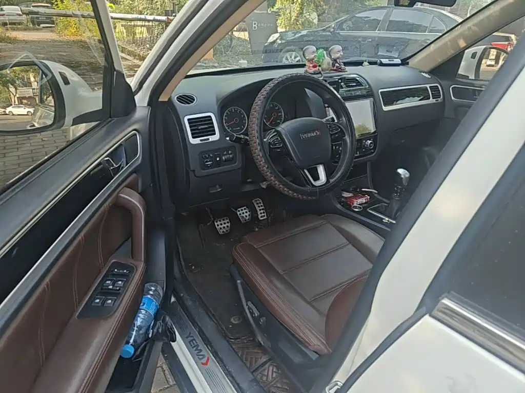 Yema Mustang T70 — миниатюра 16