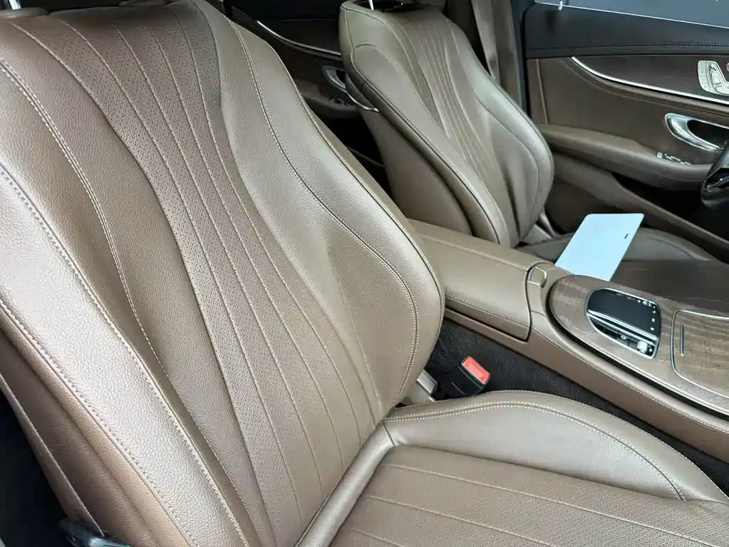 Mercedes-Benz E-Class — миниатюра 33