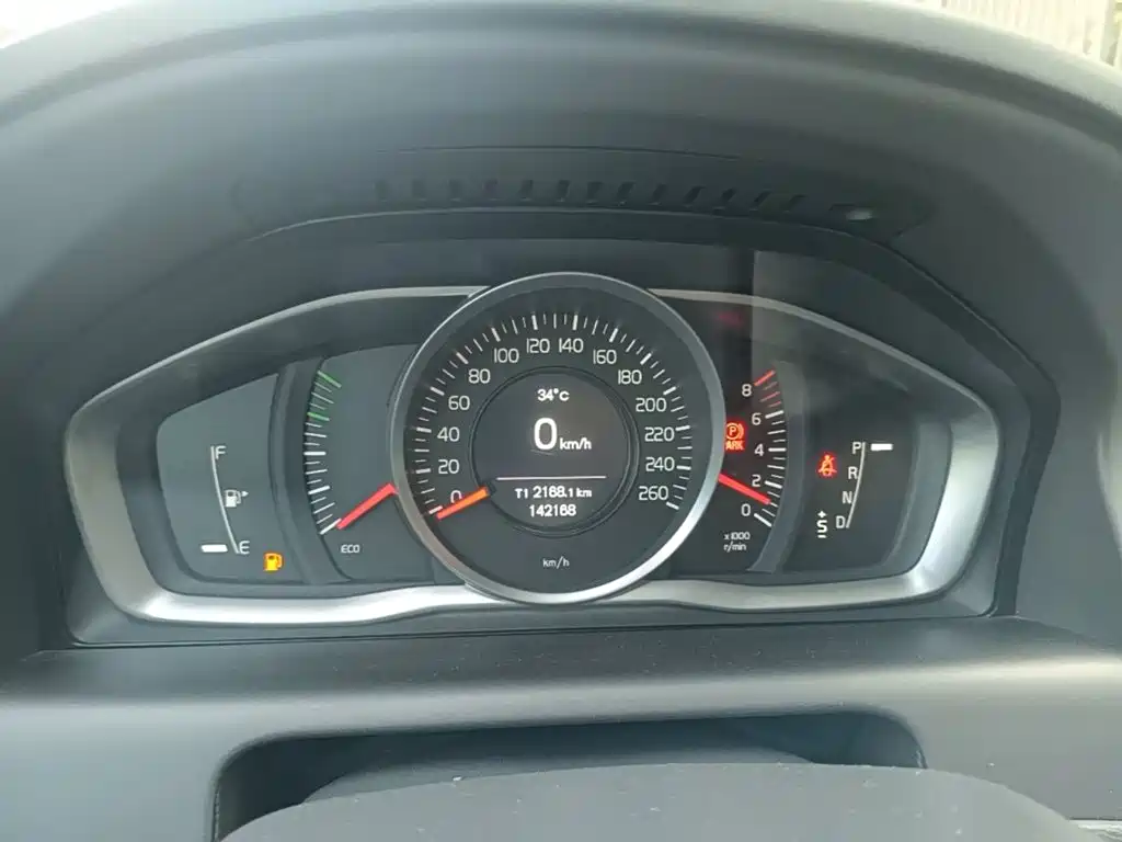 Volvo XC60 — миниатюра 12