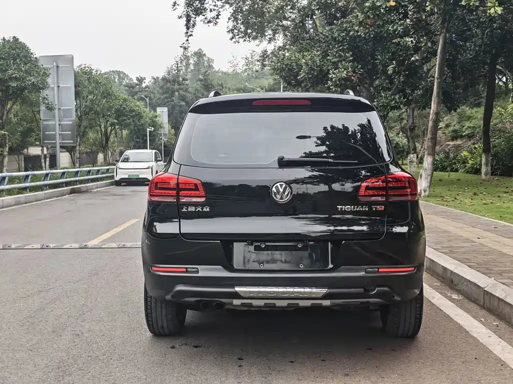 Volkswagen Tiguan — миниатюра 10
