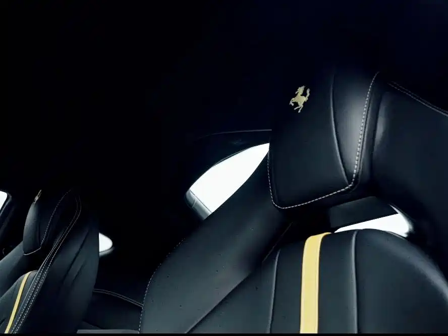 Ferrari 812 — миниатюра 11