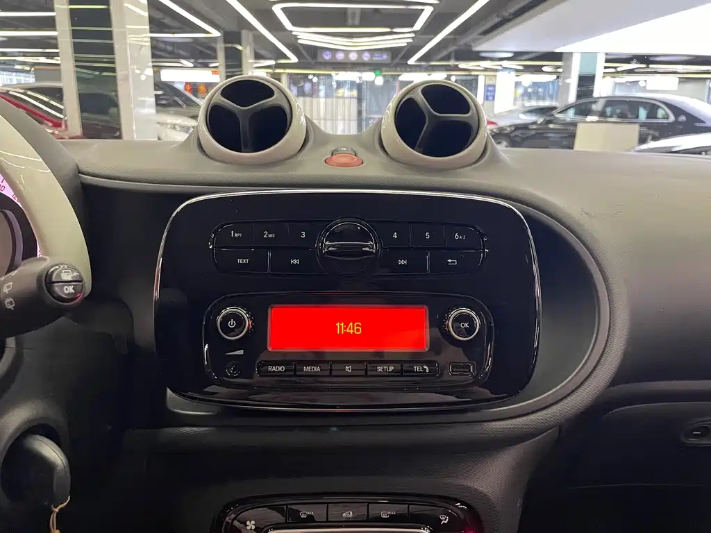 smart Smart Fortwo — миниатюра 20