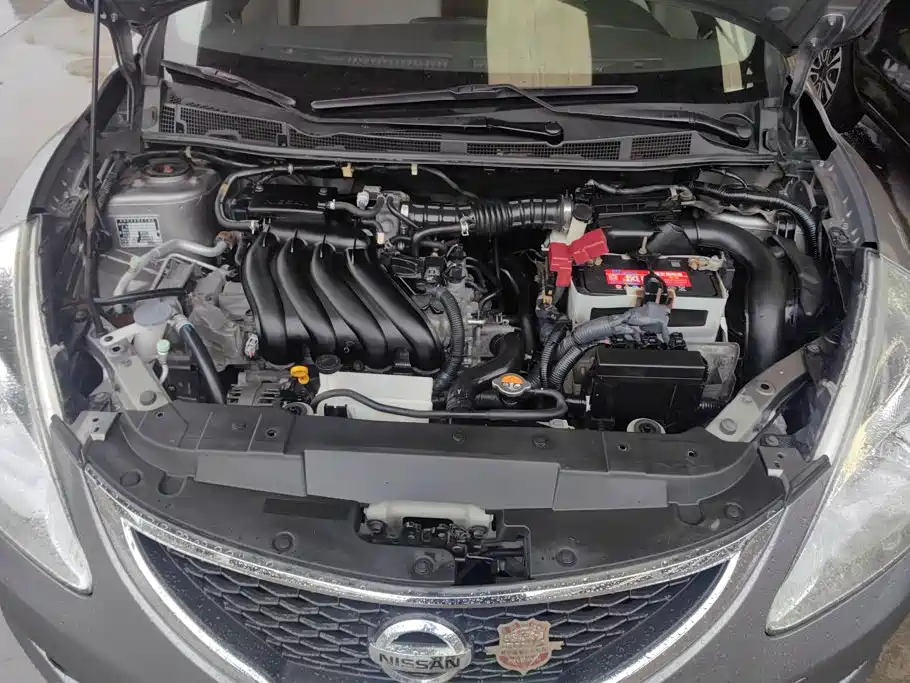 Nissan Tiida — миниатюра 10