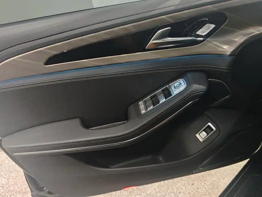 Hongqi Hongqi H9 — миниатюра 7