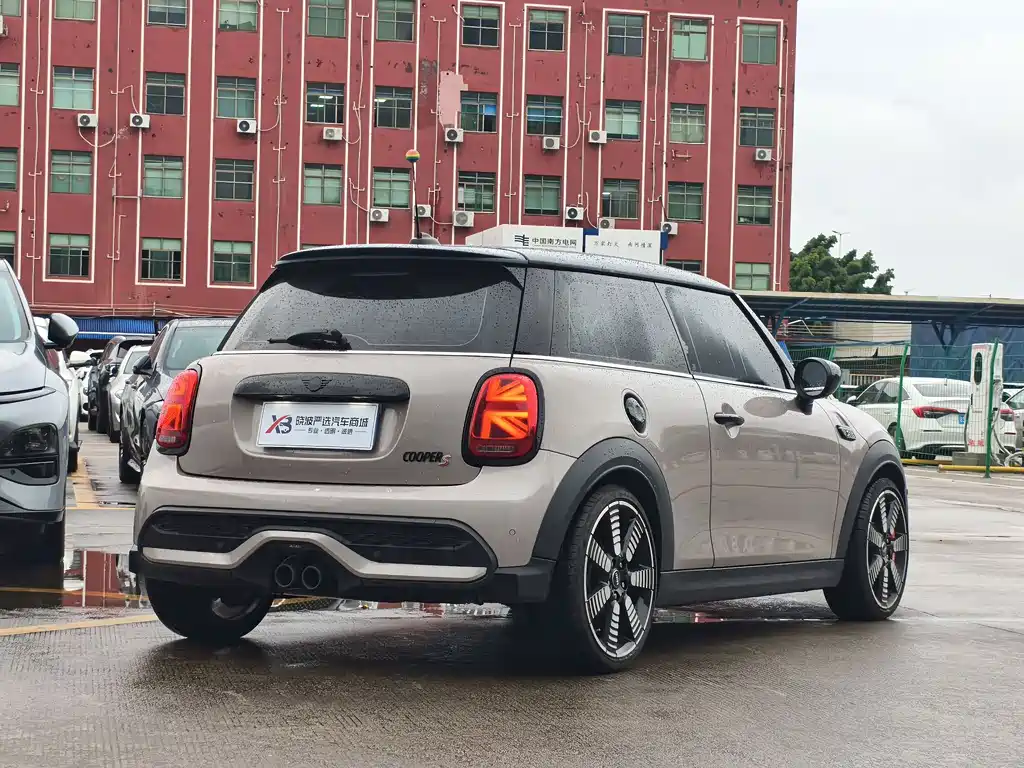 Mini Mini 2023 2.0T COOPER S