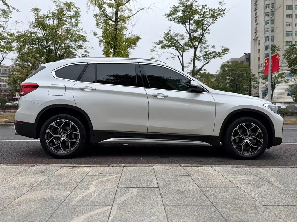BMW X1 — миниатюра 8