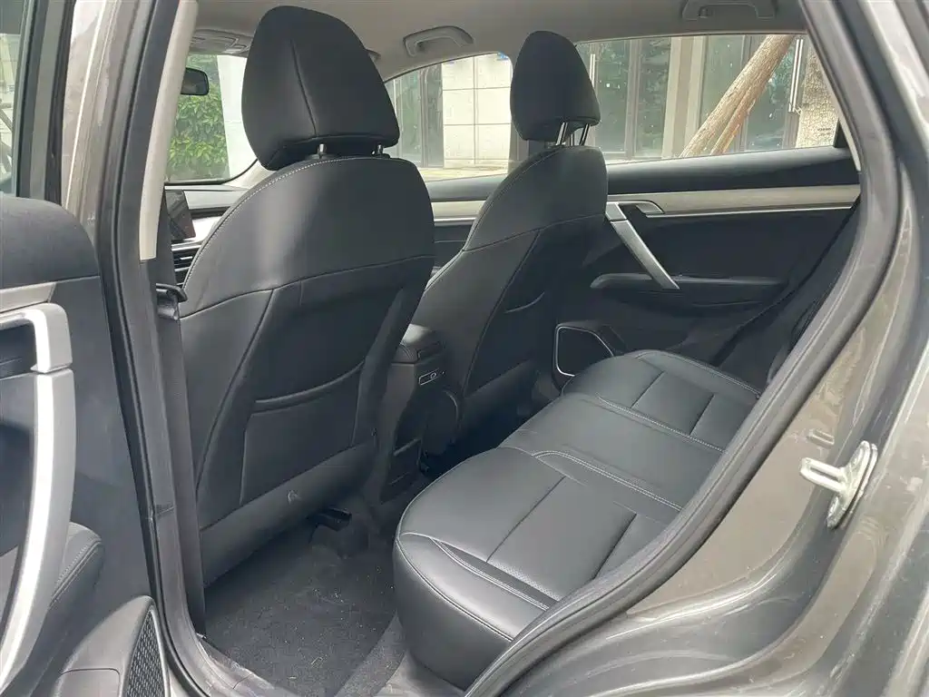 Geely Binyue 2025 1.5L CVT