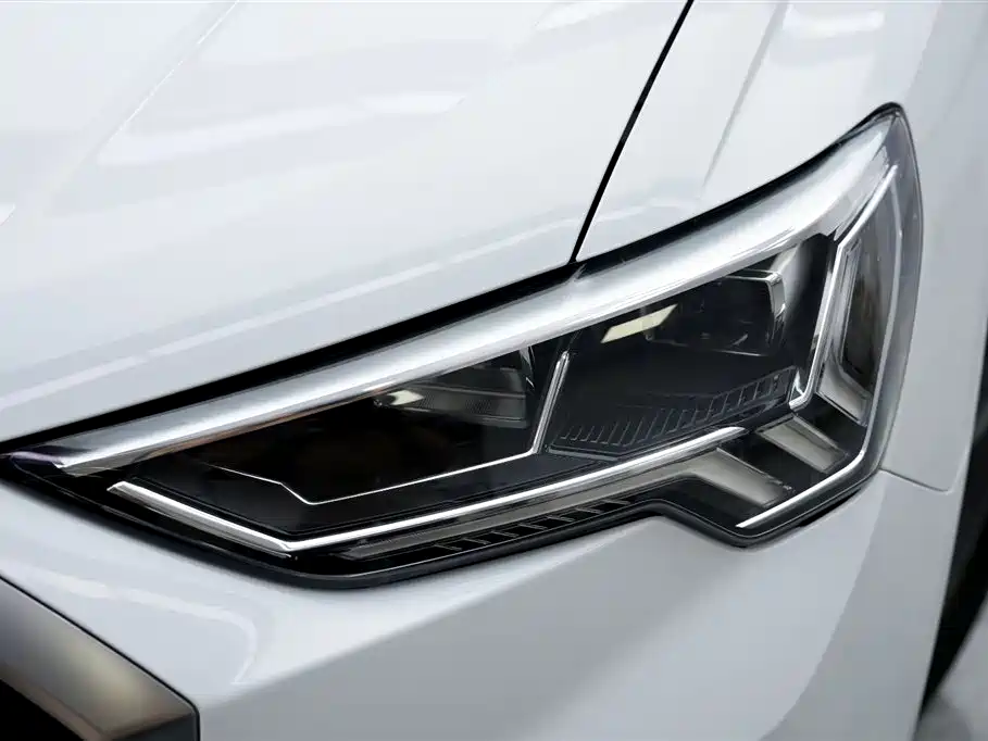 Audi Q3 2020 40 TFSI Fashion