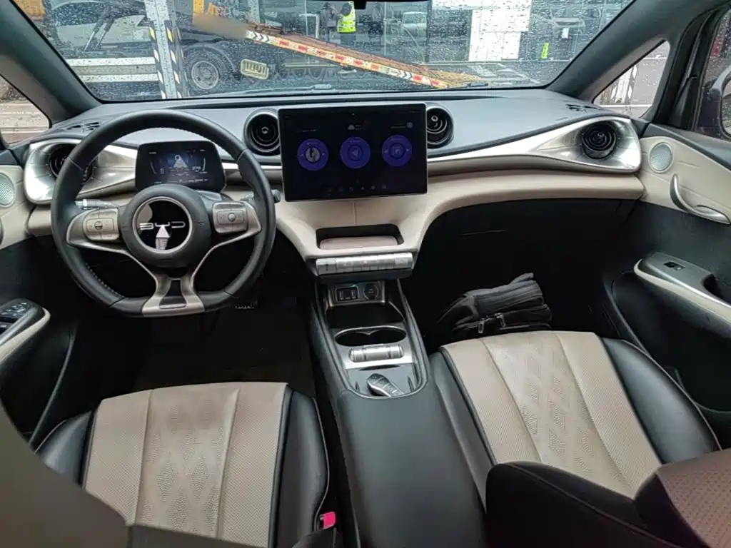 BYD Dolphin — миниатюра 10