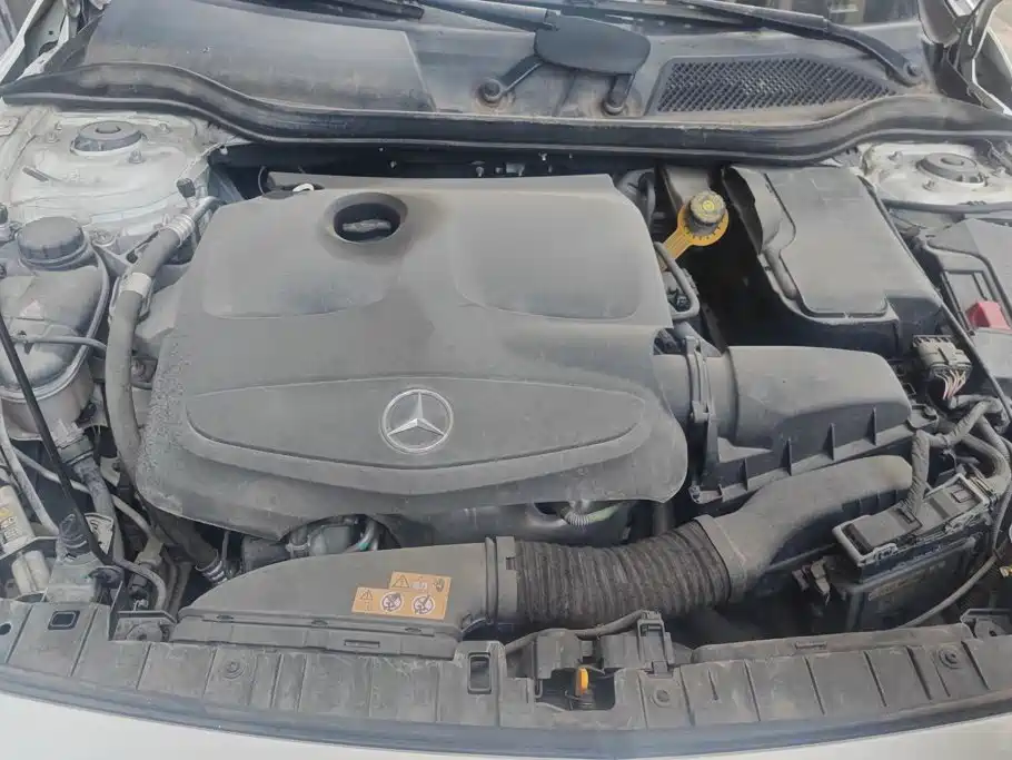 Mercedes-Benz GLA — миниатюра 10