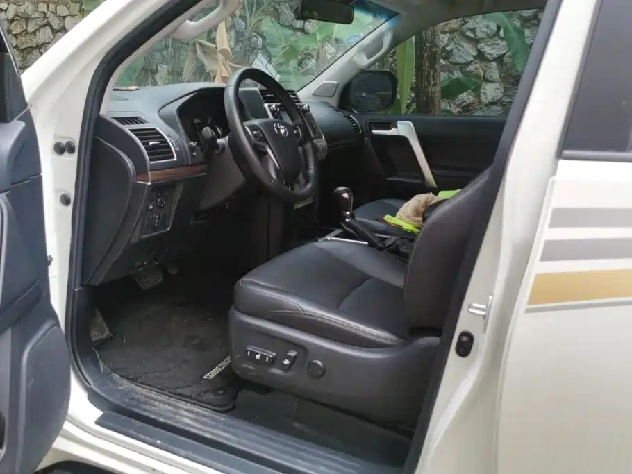 Toyota Prado — миниатюра 9