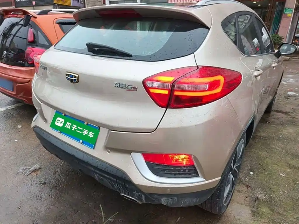 Geely Emgrand GS — миниатюра 7