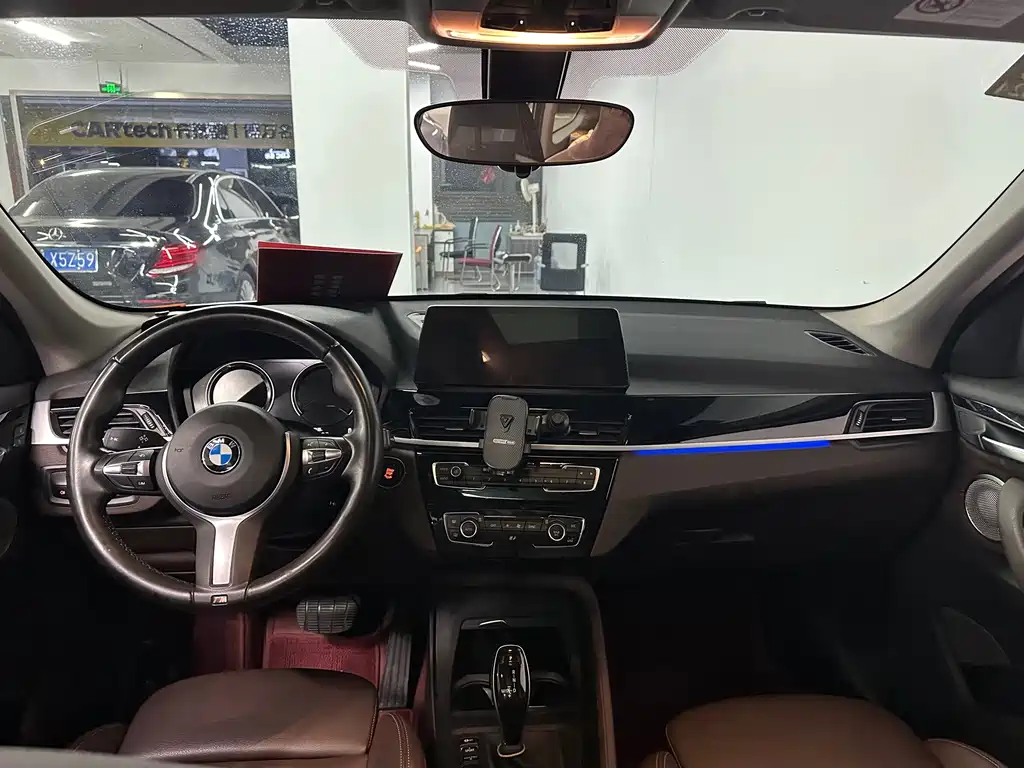BMW X1 — миниатюра 10