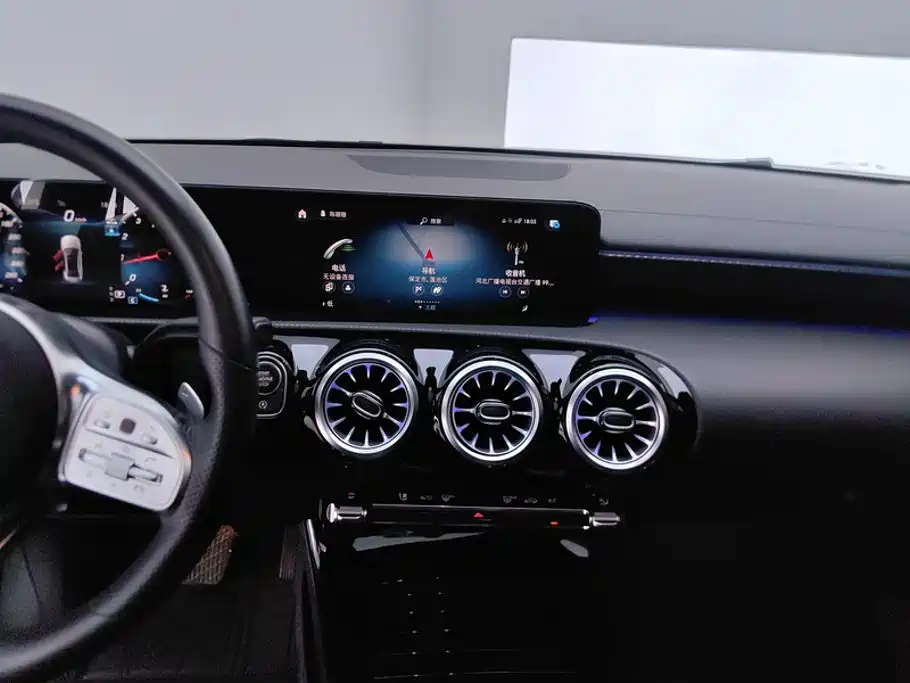 Mercedes-Benz A-Class — миниатюра 13