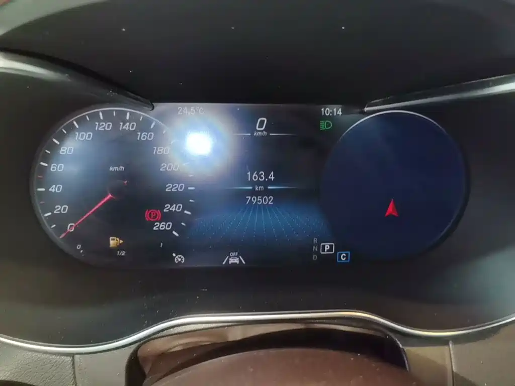 Mercedes-Benz GLC — миниатюра 12