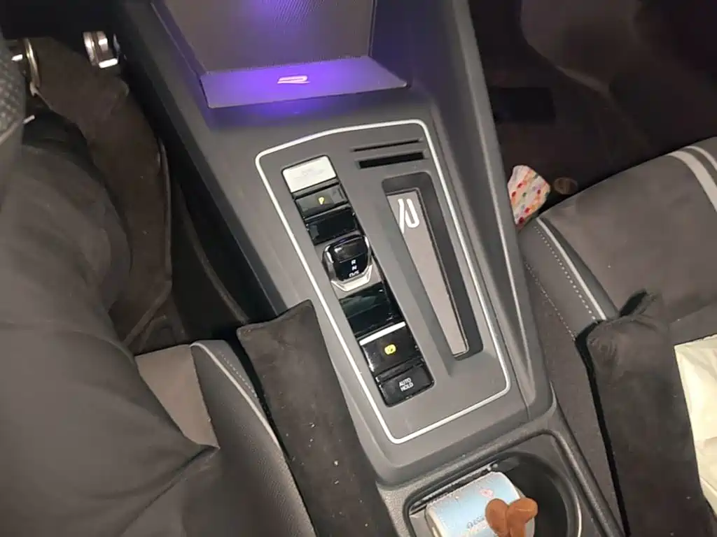 Volkswagen Golf — миниатюра 14