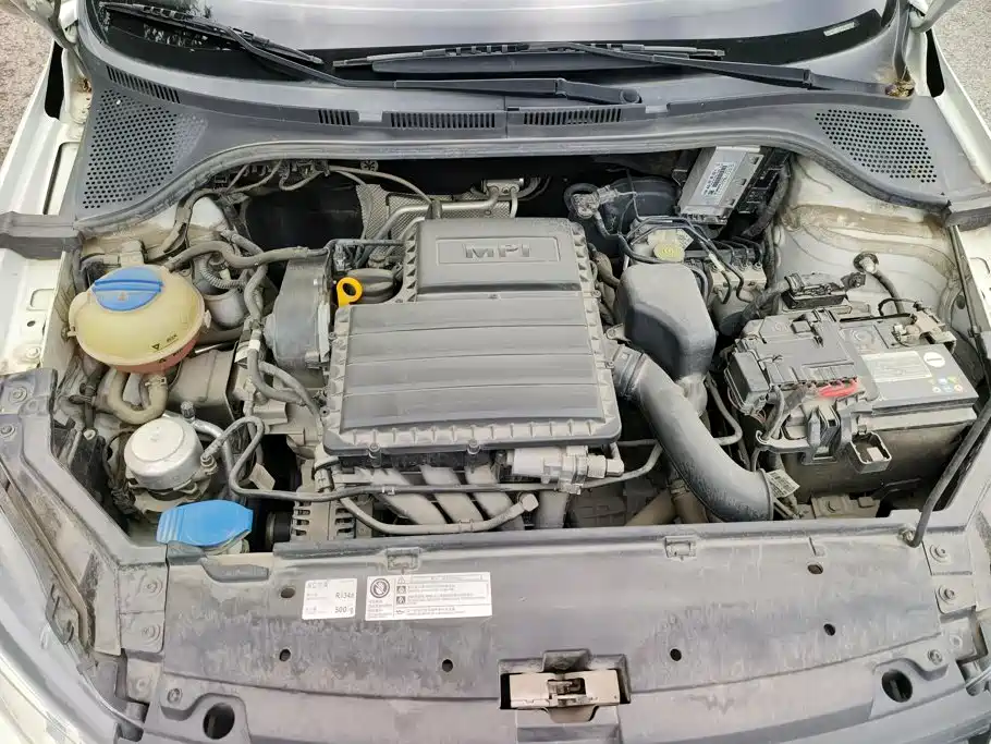 Volkswagen Santana — миниатюра 9