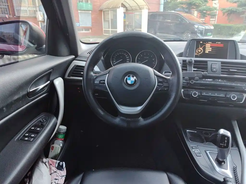 BMW 1 Series (Import) — миниатюра 11