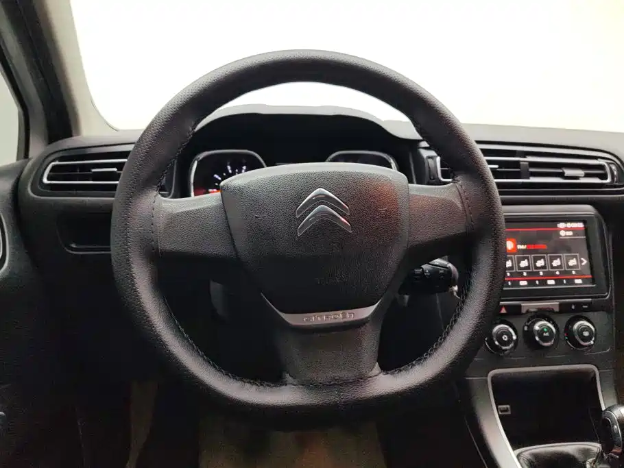 Citroen C4 — миниатюра 15