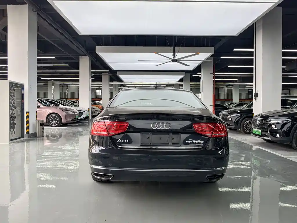 Audi A8 — миниатюра 13