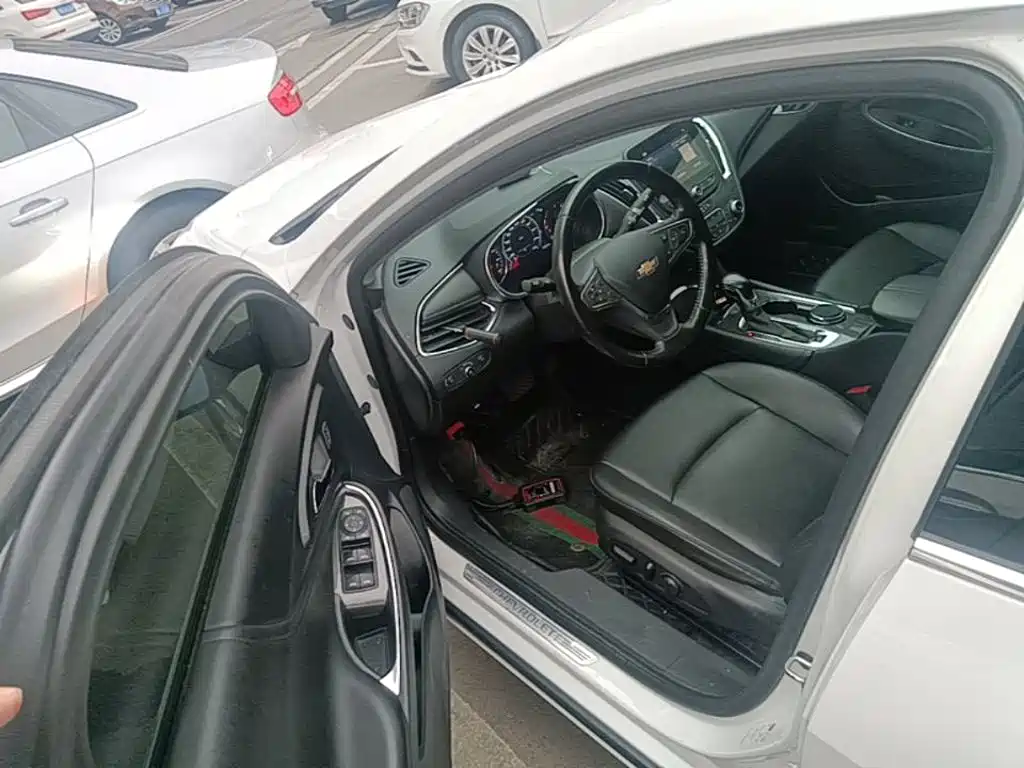 Chevrolet Malibu XL — миниатюра 16