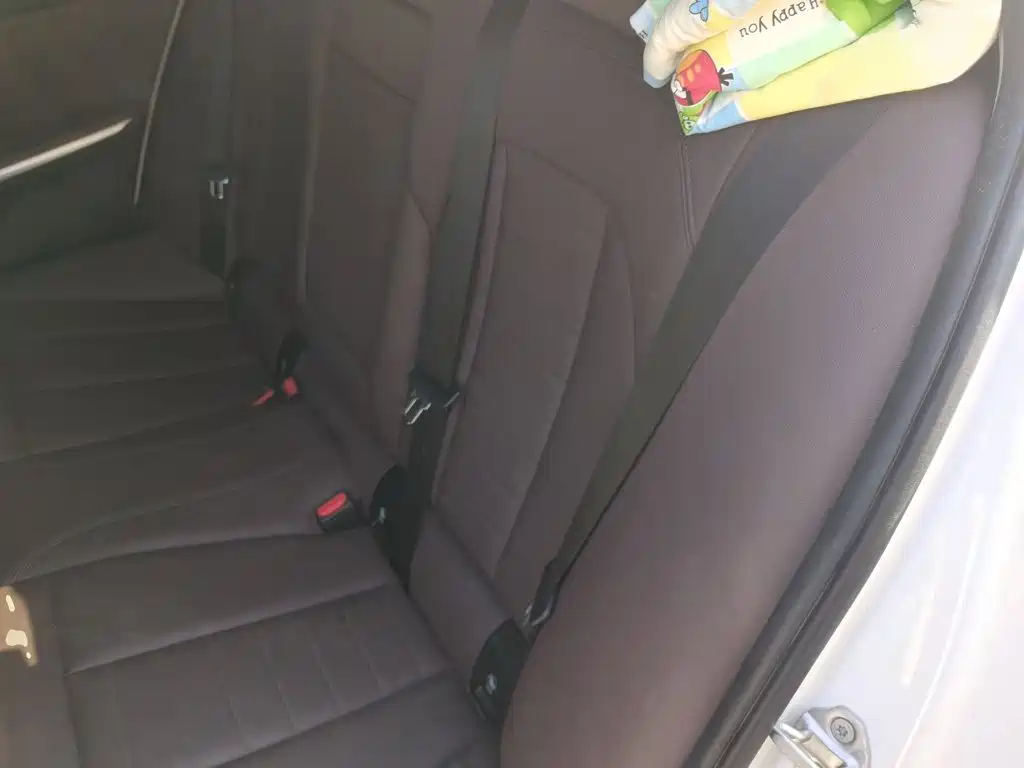 BMW 3 Series — миниатюра 15