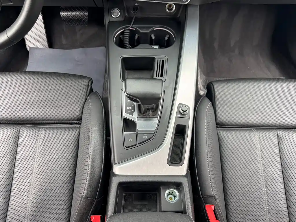Audi A4L — миниатюра 17