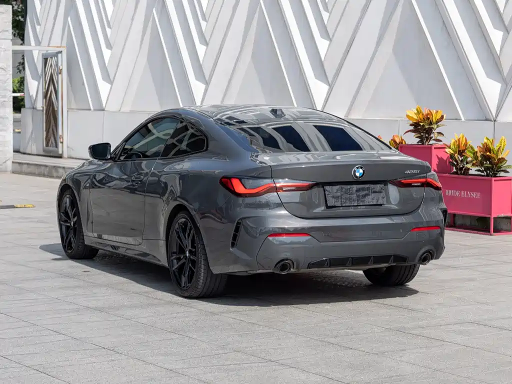 BMW 4 Series — миниатюра 8