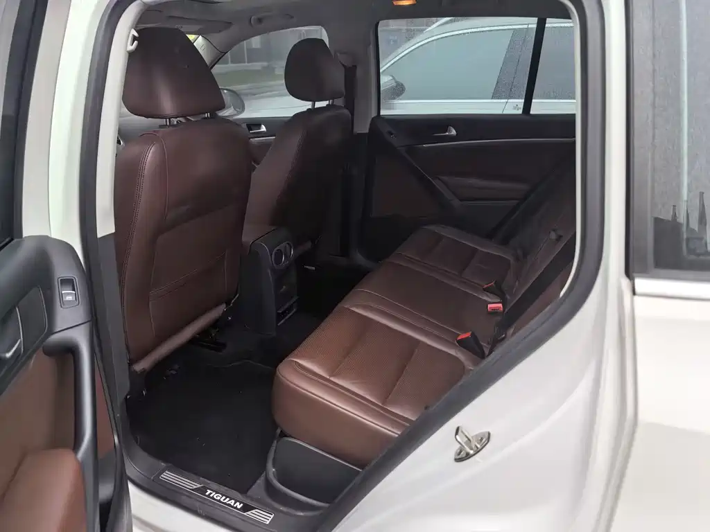 Volkswagen Tiguan — миниатюра 11