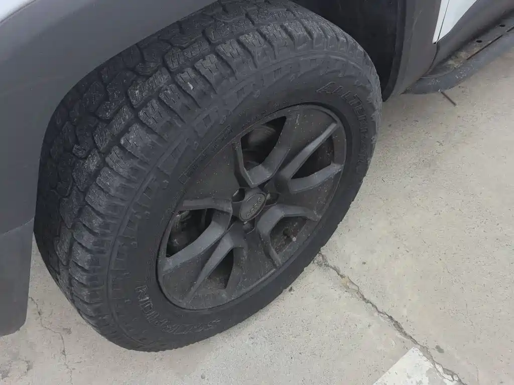 Jeep Renegade — миниатюра 21