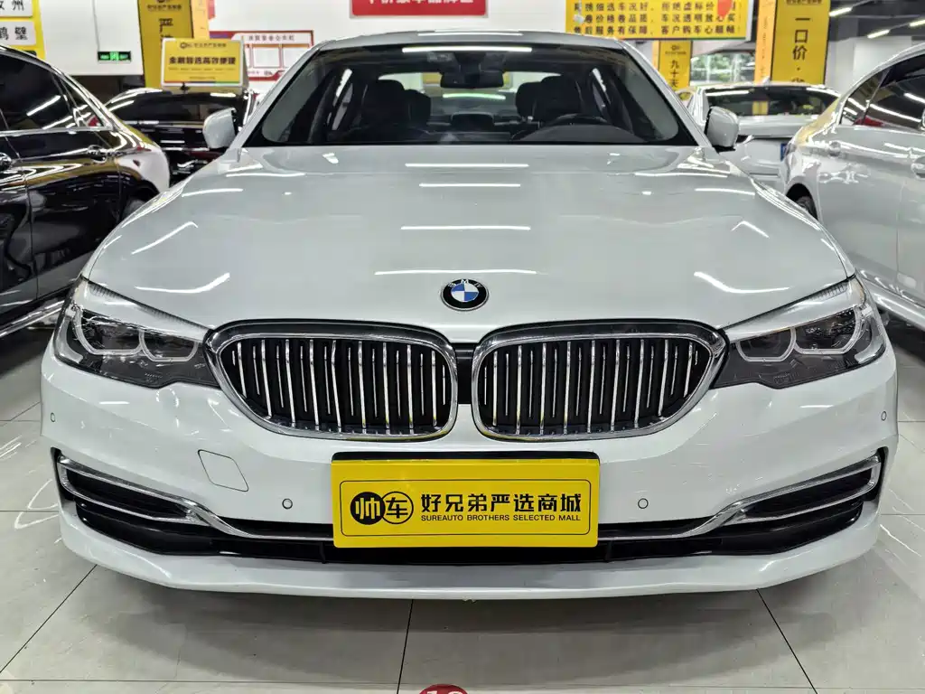 BMW 5 Series — миниатюра 2