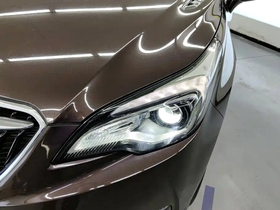Buick Envision Plus — миниатюра 5