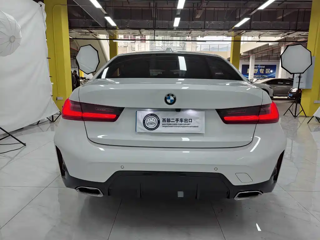 BMW 3 Series — миниатюра 7
