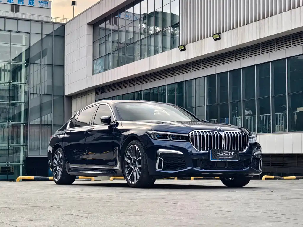 BMW 7 Series 7 2021 740Li xDrive Executive M Sport