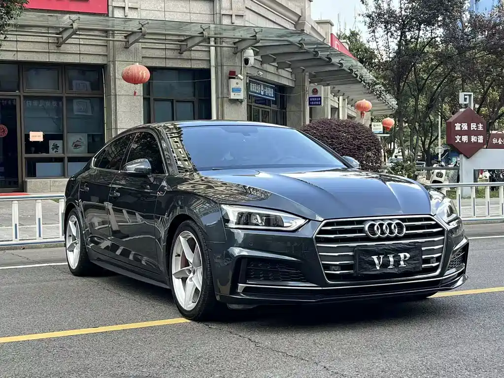 Audi A5 (Import) — миниатюра 4