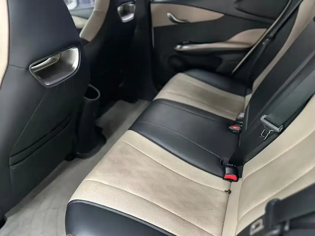 BYD Dolphin — миниатюра 9