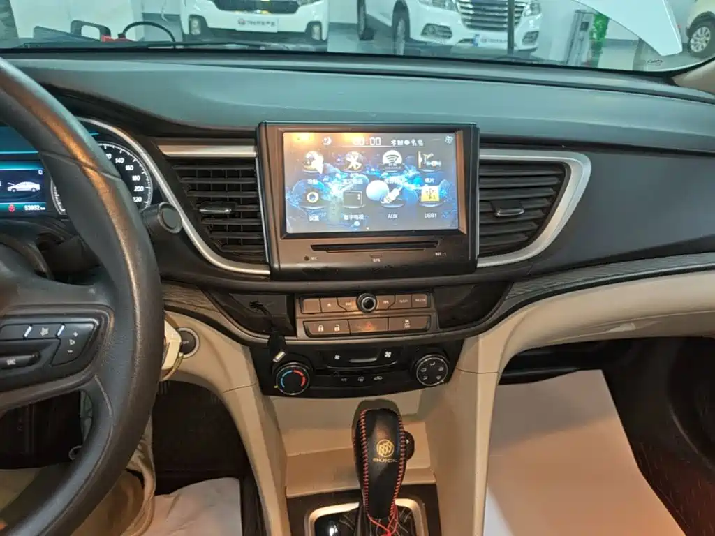 Buick Excelle — миниатюра 13