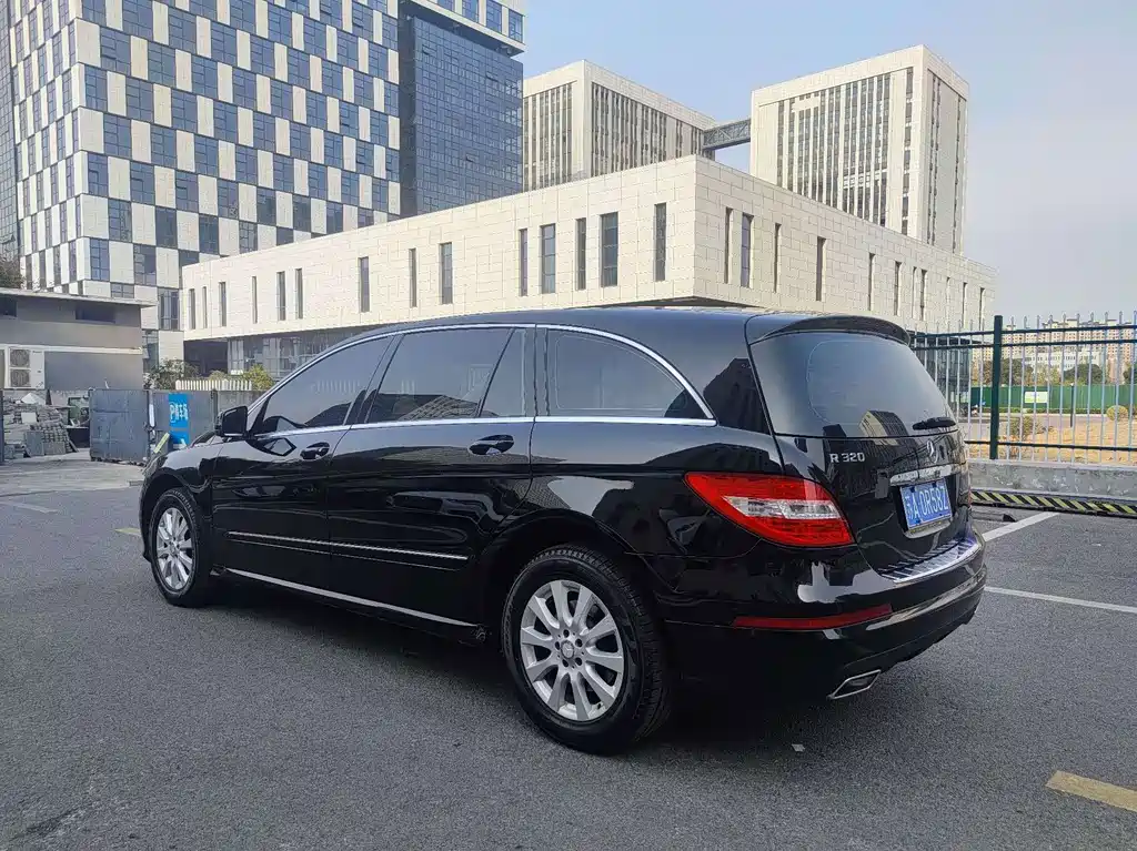 Mercedes-Benz R-Class — миниатюра 3