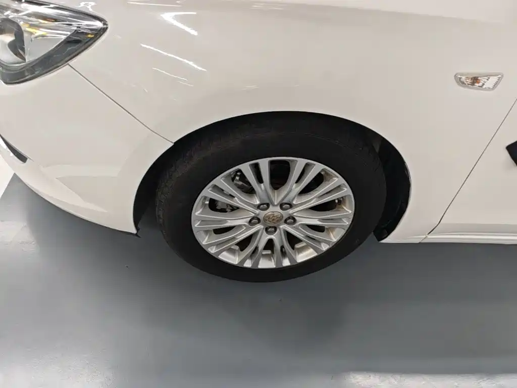 Buick Excelle — миниатюра 23