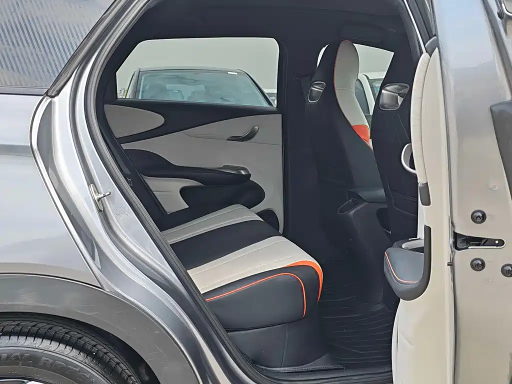 BYD Dolphin — миниатюра 11