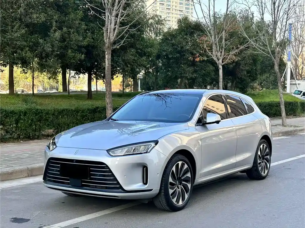 AITO ASK THE WORLD M5