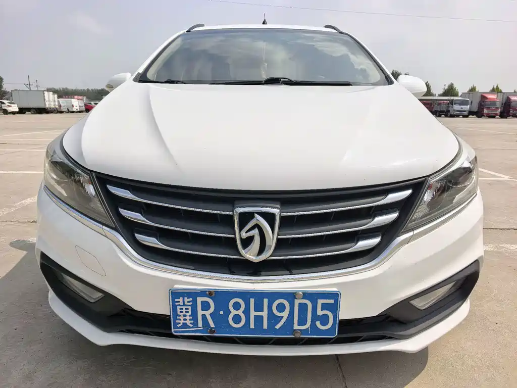 Baojun 310W — миниатюра 2